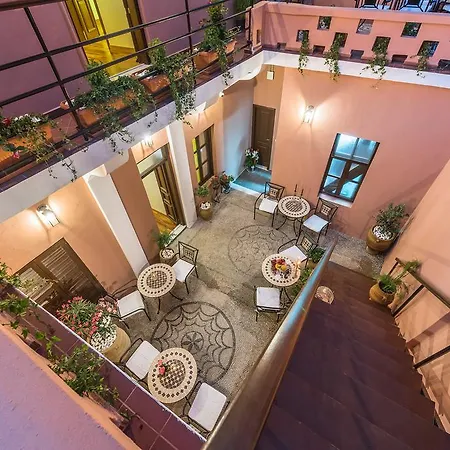 فندق Sperveri Boutique 4*