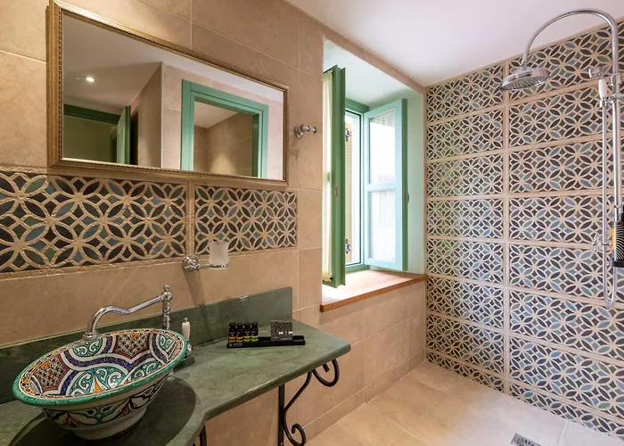 Отель Sperveri Boutique 4*